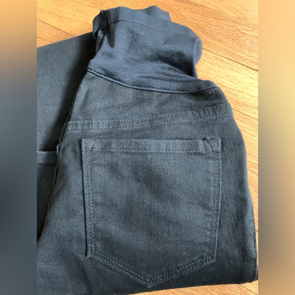 NWT Old Navy Maternity Full Panel Boot-Cut Black Jeans ~ Size 6 - Picture 4 of 6